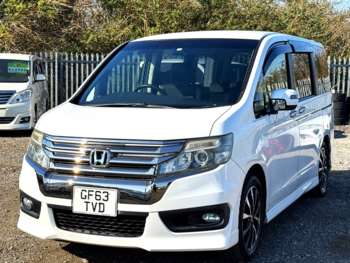 Used Honda Stepwagon 2014 for sale - 74264022: Photo