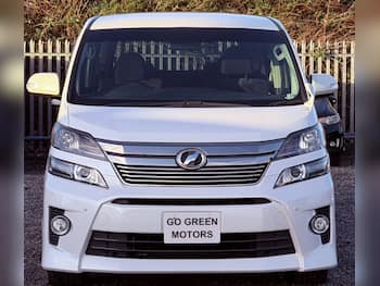 Used Toyota Vellfire 2013 for sale - 79652253: Photo