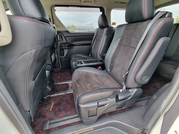 Used Toyota Vellfire 2013 for sale - 70609350: Photo 19