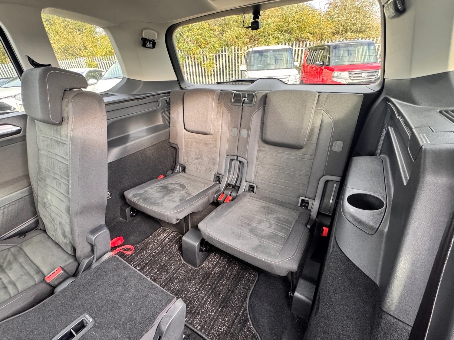 Used Volkswagen Touran 2016 for sale - 77179967: Photo 17