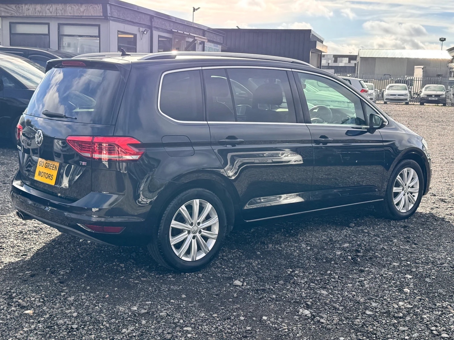 Used Volkswagen Touran 2016 for sale - 77179967: Photo 55
