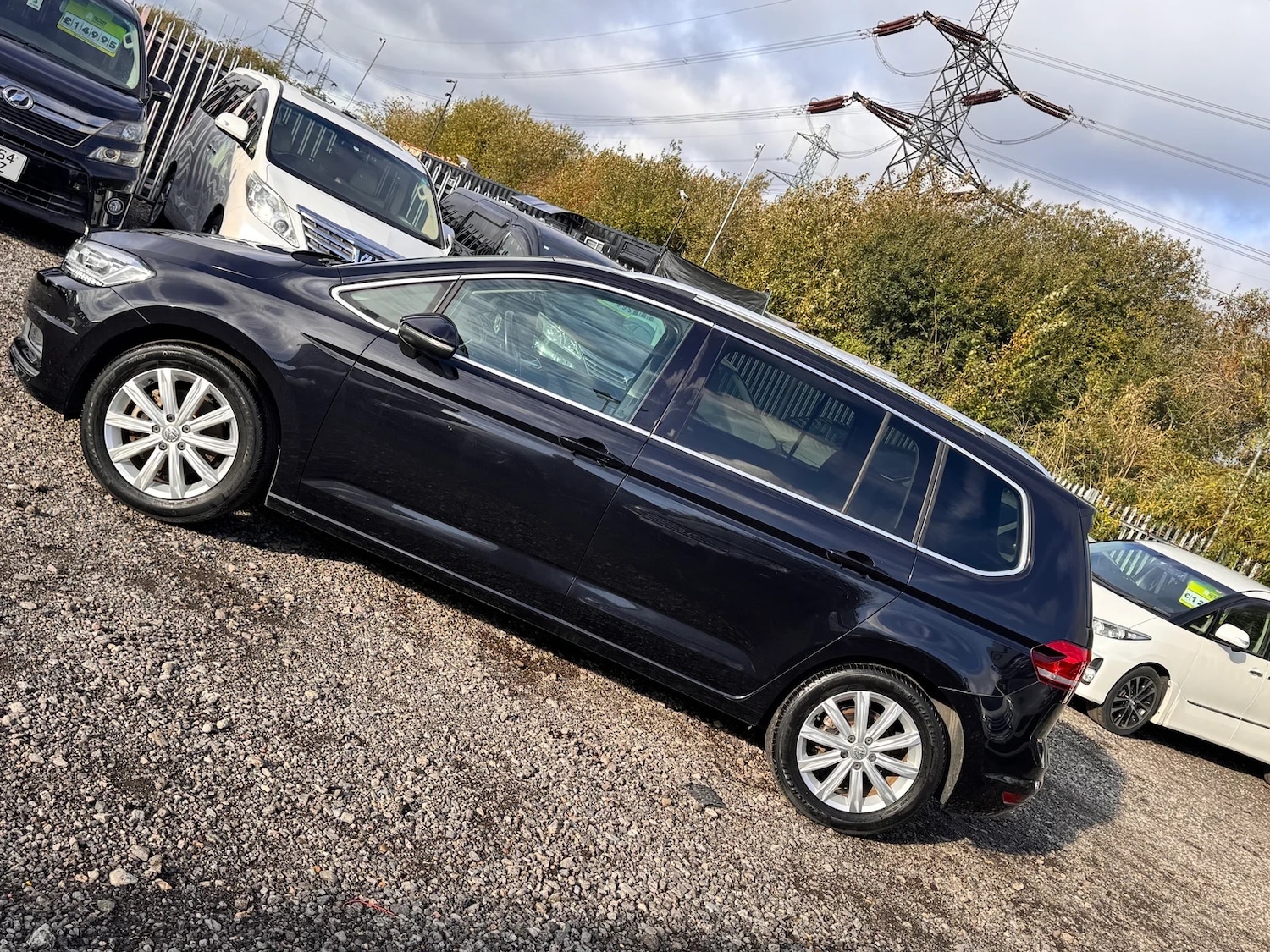 Used Volkswagen Touran 2016 for sale - 77179967: Photo 57