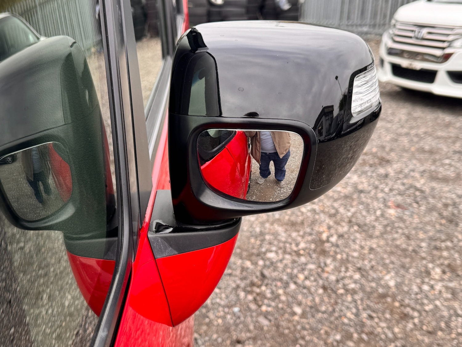 Used Honda N-Box 2015 for sale - 76265829: Photo 16