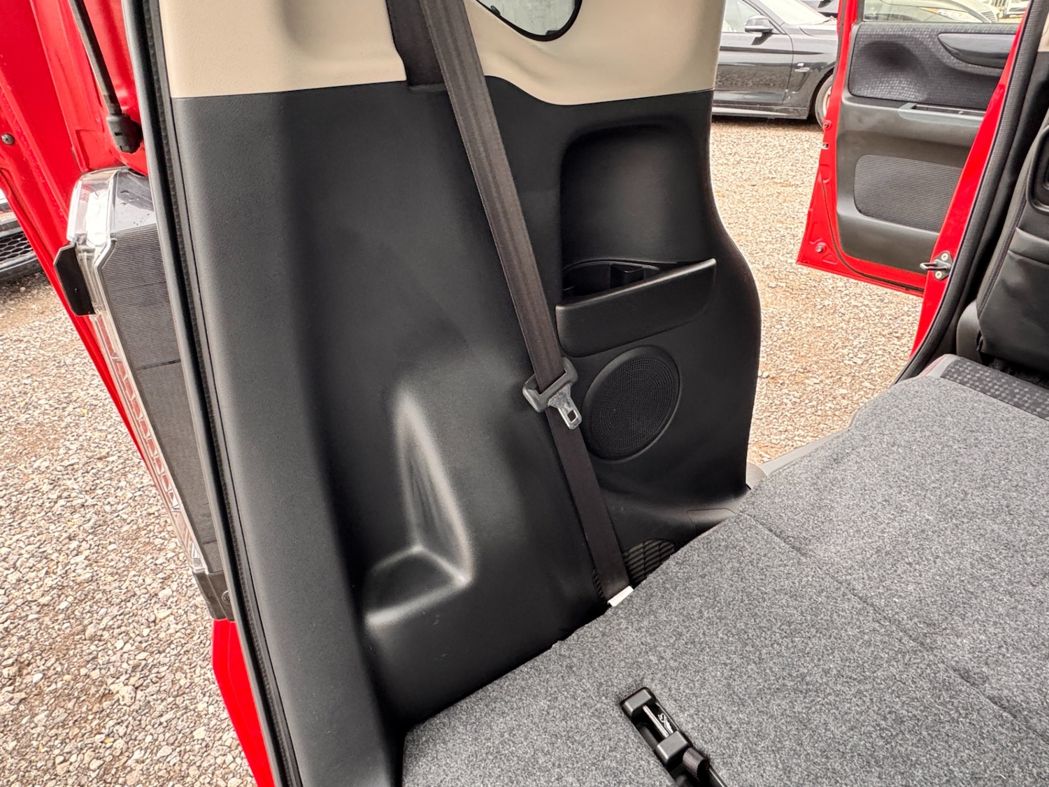 Used Honda N-Box 2015 for sale - 76265829: Photo 22