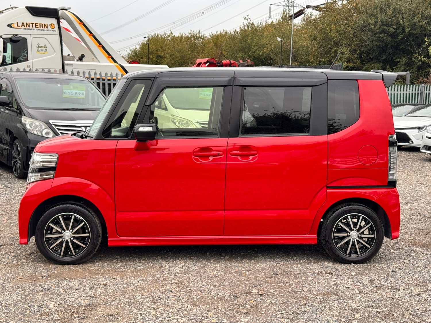 Used Honda N-Box 2015 for sale - 76265829: Photo 4