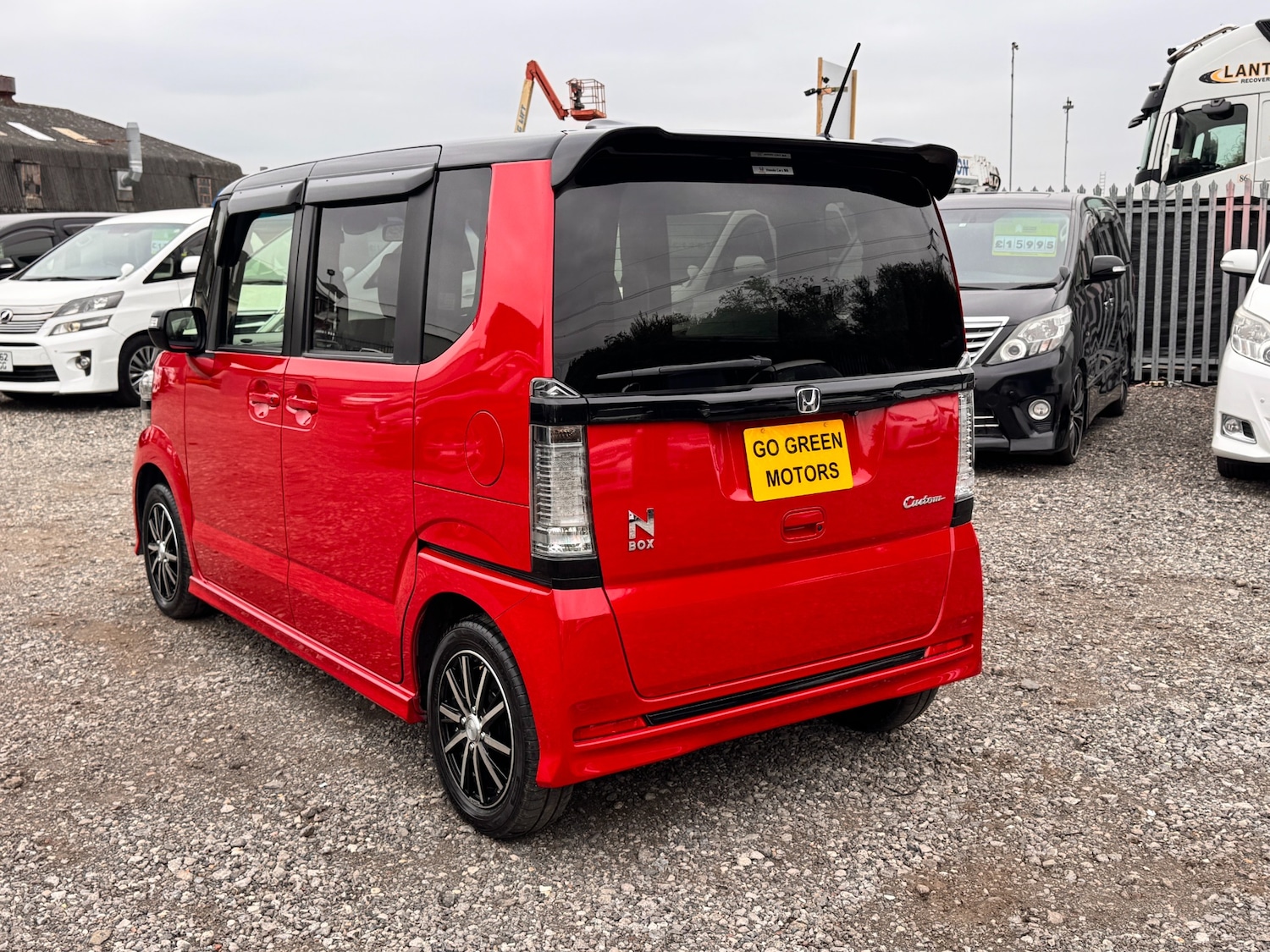 Used Honda N-Box 2015 for sale - 76265829: Photo 6