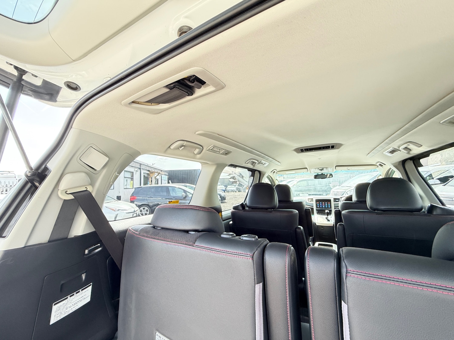 Used Toyota Vellfire 2013 for sale - 78176616: Photo 28