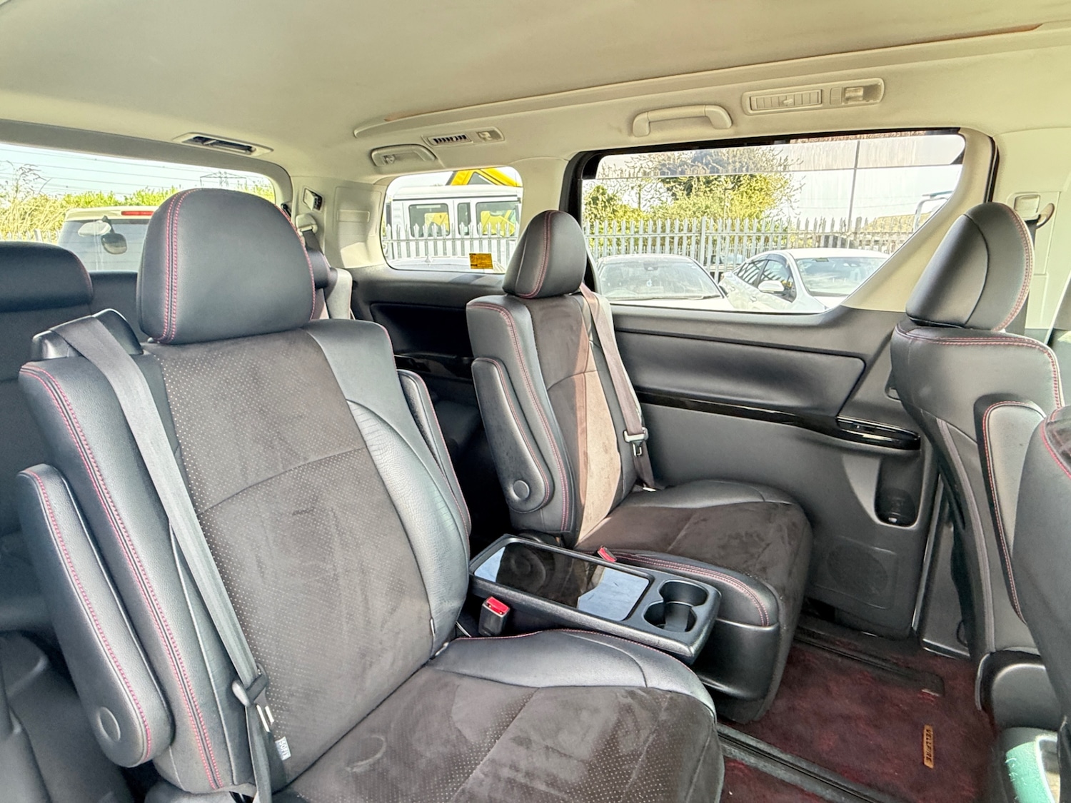 Used Toyota Vellfire 2013 for sale - 78176616: Photo 38