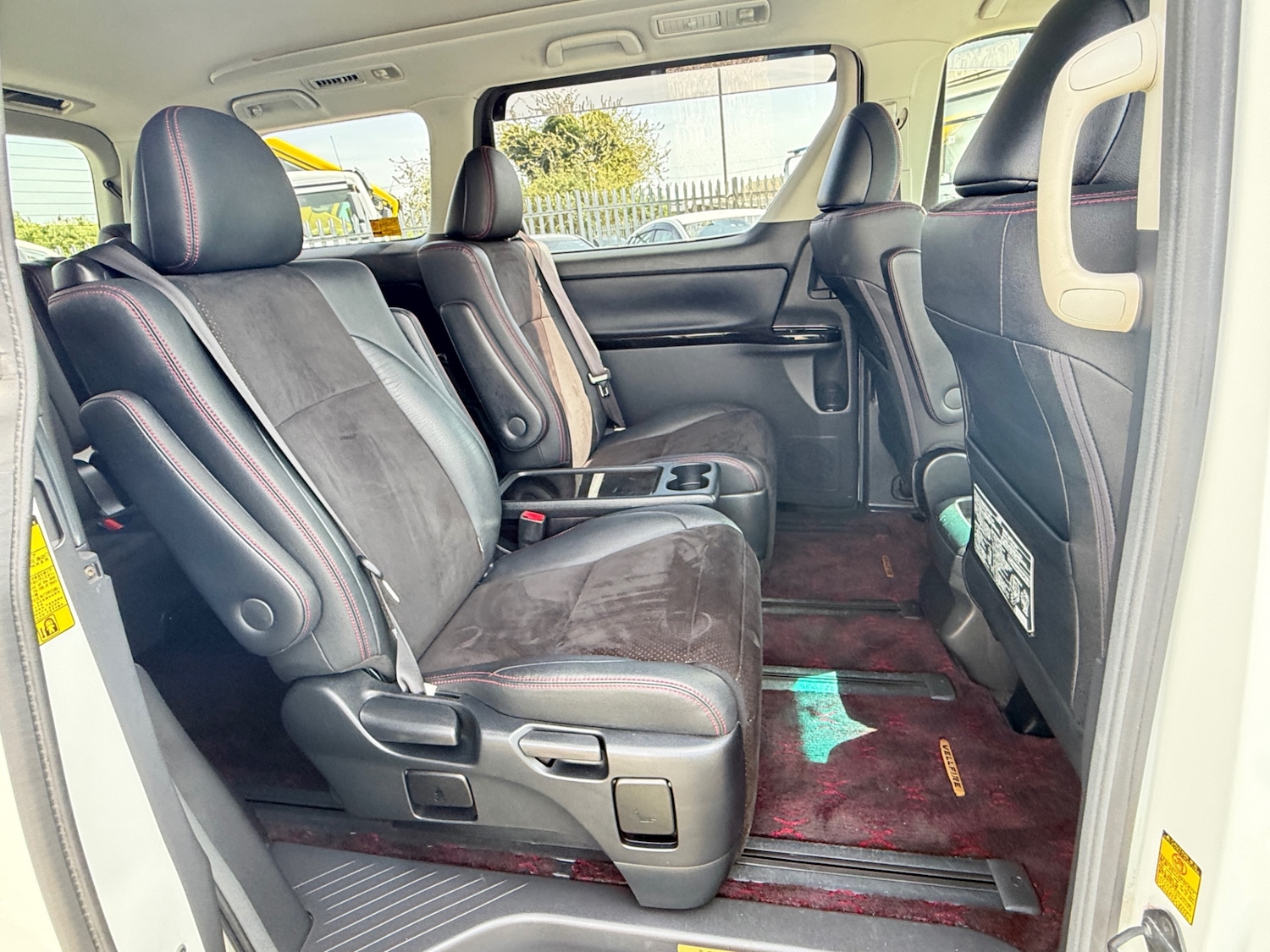 Used Toyota Vellfire 2013 for sale - 78176616: Photo 40