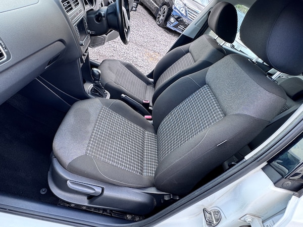 Used Volkswagen Polo 2015 for sale - 74377904: Photo 17