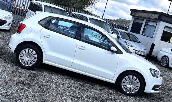 Used Volkswagen Polo 2015 for sale - 74377904: Photo 4