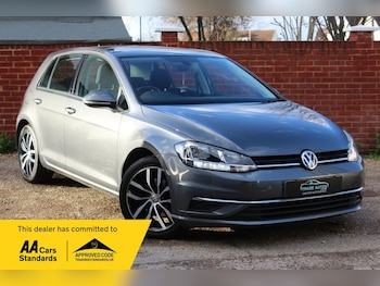 Used Volkswagen Golf 2019 for sale - 79089952: Photo