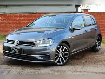 Used Volkswagen Golf 2019 for sale - 79089952: Photo