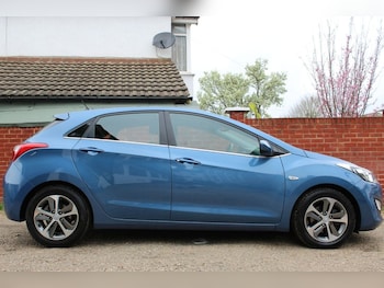 Used Hyundai i30 2016 for sale - 79385370: Photo