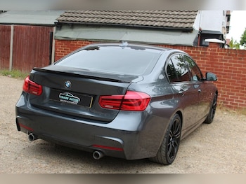 Used BMW 3 Series 2017 for sale - 79089524: Photo