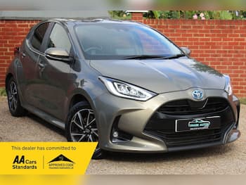 Used Toyota Yaris 2023 for sale - 79856694: Photo