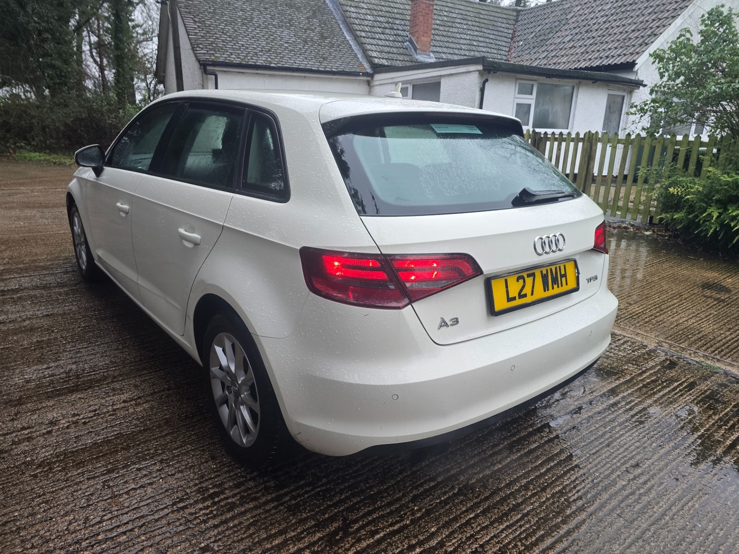 Used Audi A3 2013 for sale - 77183261: Photo 4