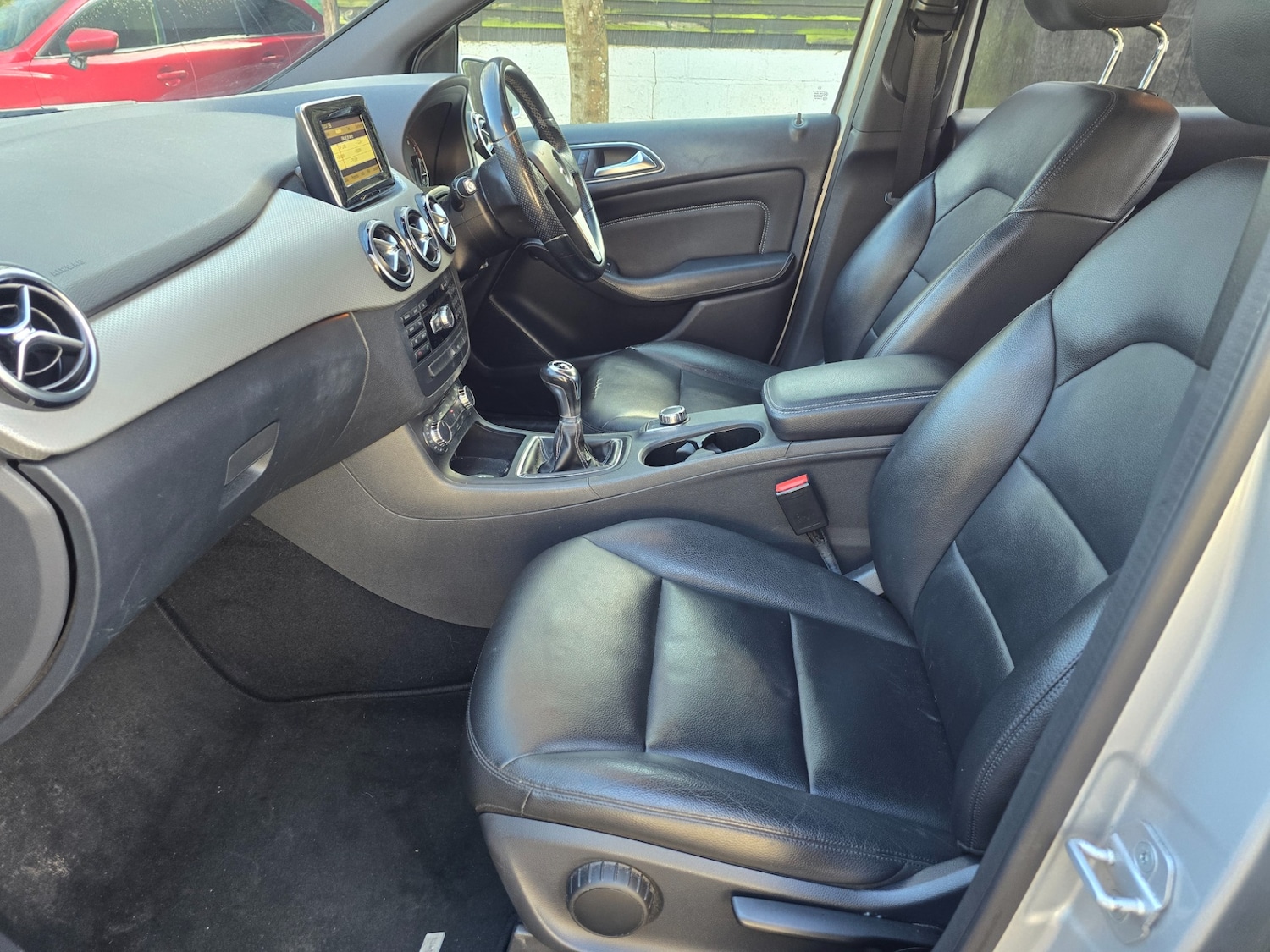 Used Mercedes-Benz B Class 2012 for sale - 77432916: Photo 10