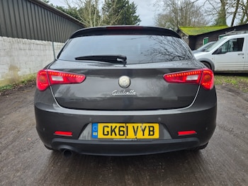 Used Alfa Romeo Giulietta 2011 for sale - 77505979: Photo