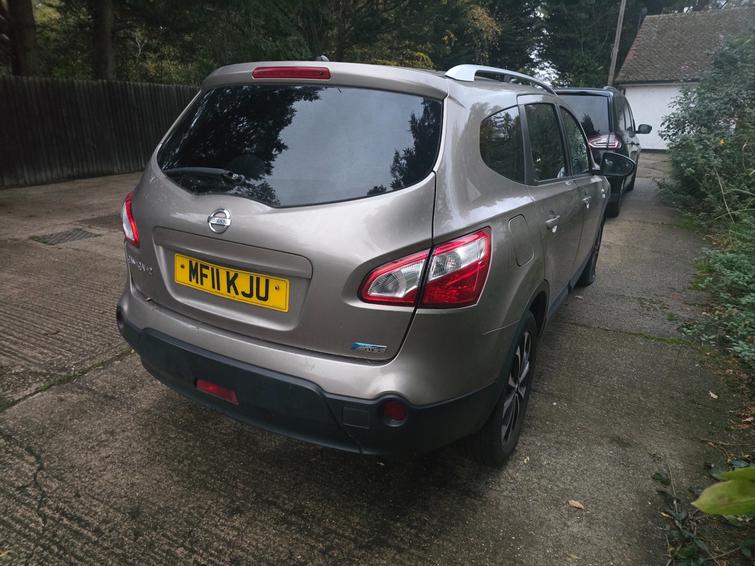 Used Nissan Qashqai+2 2011 for sale - 76455605: Photo 2