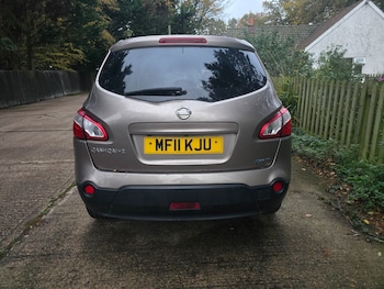 Used Nissan Qashqai+2 2011 for sale - 76455605: Photo