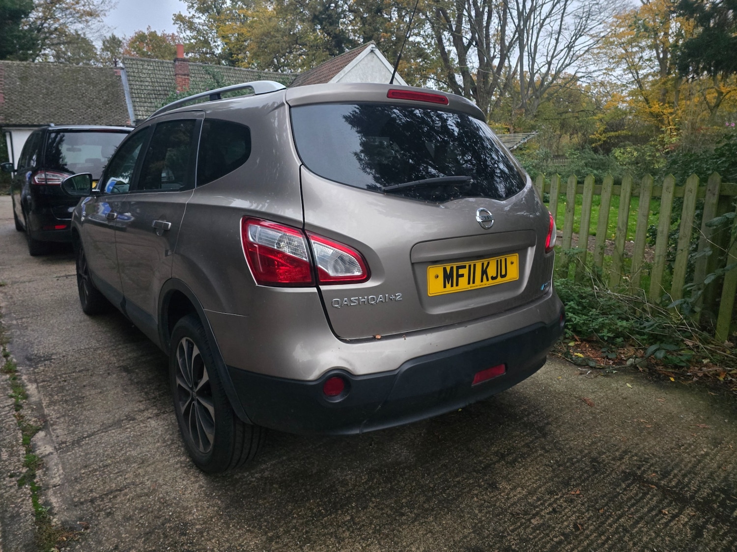 Used Nissan Qashqai+2 2011 for sale - 76455605: Photo 4