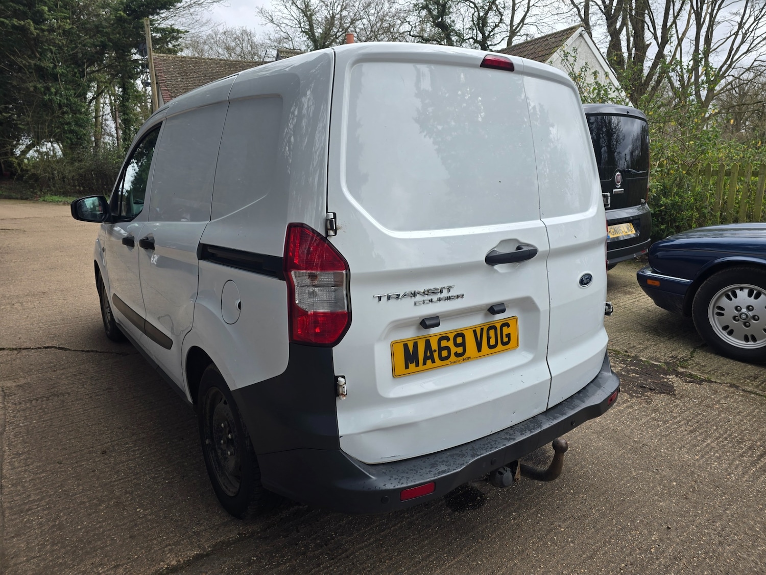 Used Ford Transit Courier 2019 for sale - 77679176: Photo 4