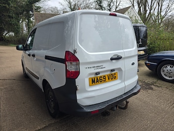 Used Ford Transit Courier 2019 for sale - 77679176: Photo
