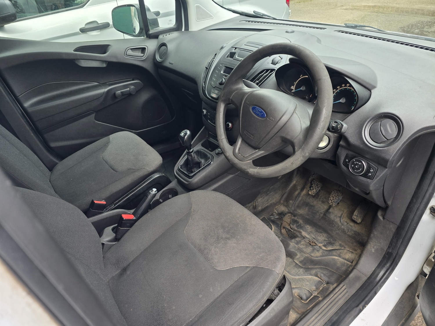 Used Ford Transit Courier 2019 for sale - 77679176: Photo 7