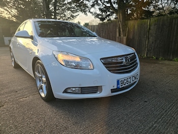 Vauxhall Insignia feature image