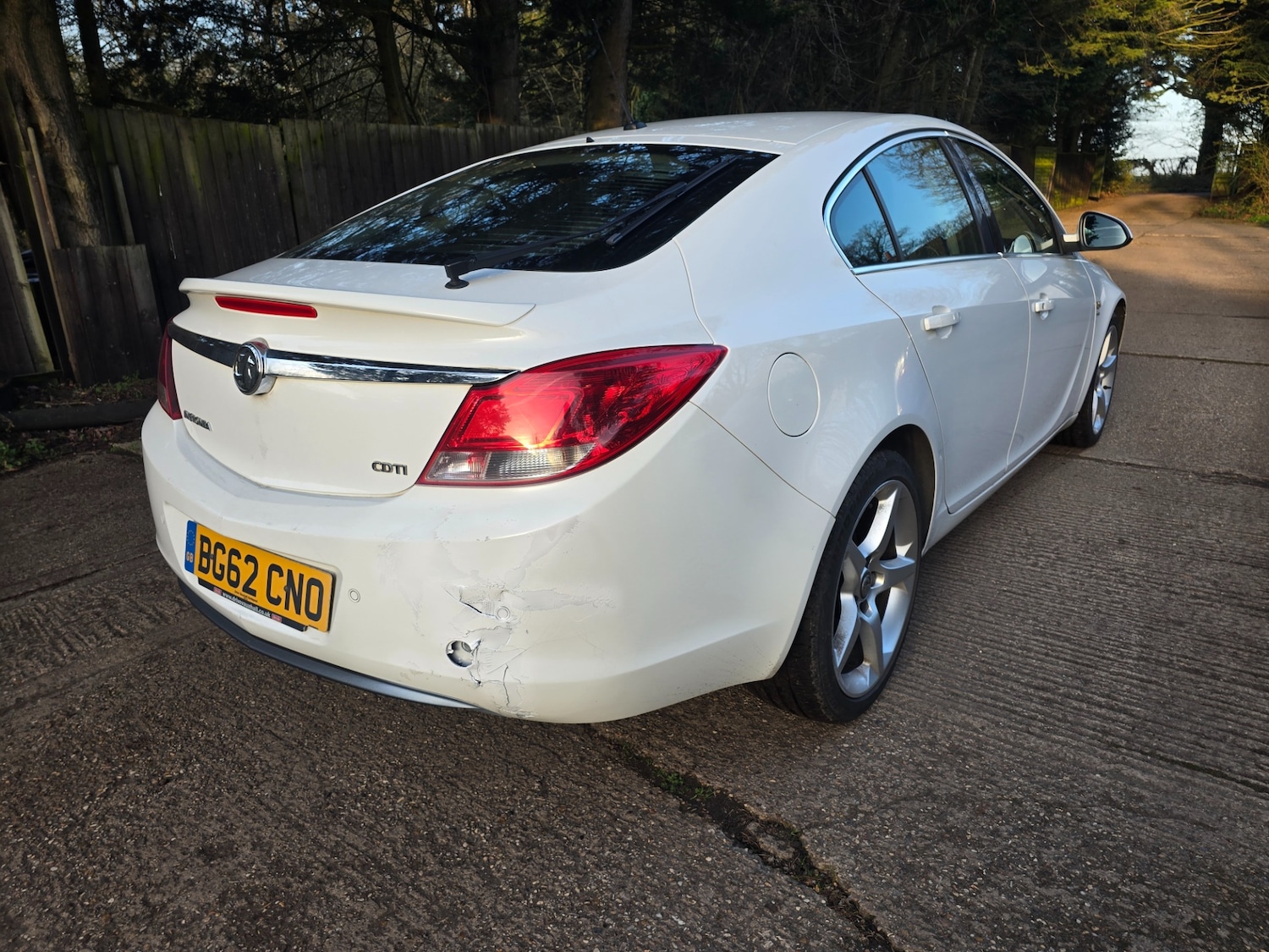 Used Vauxhall Insignia 2012 for sale - 77669245: Photo 2