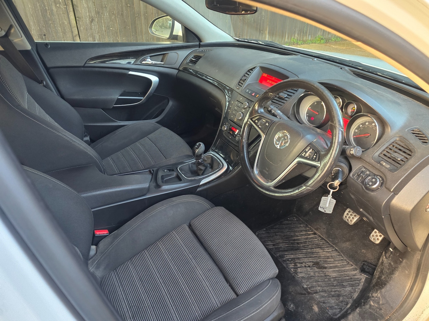 Used Vauxhall Insignia 2012 for sale - 77669245: Photo 7