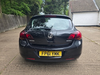 Used Vauxhall Astra 2011 for sale - 78255711: Photo