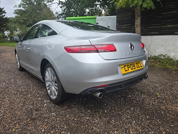 Used Renault Laguna 2009 for sale - 75983185: Photo