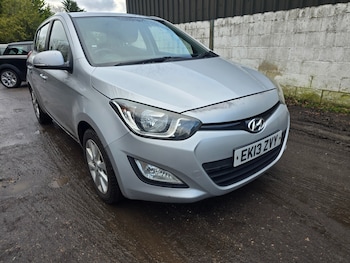Used Hyundai i20 2013 for sale - 77517582: Photo