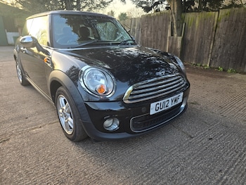 MINI Hatch feature image