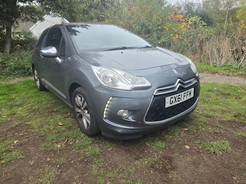 2011 (61) - 1.6 e-HDi Airdream DStyle 3dr