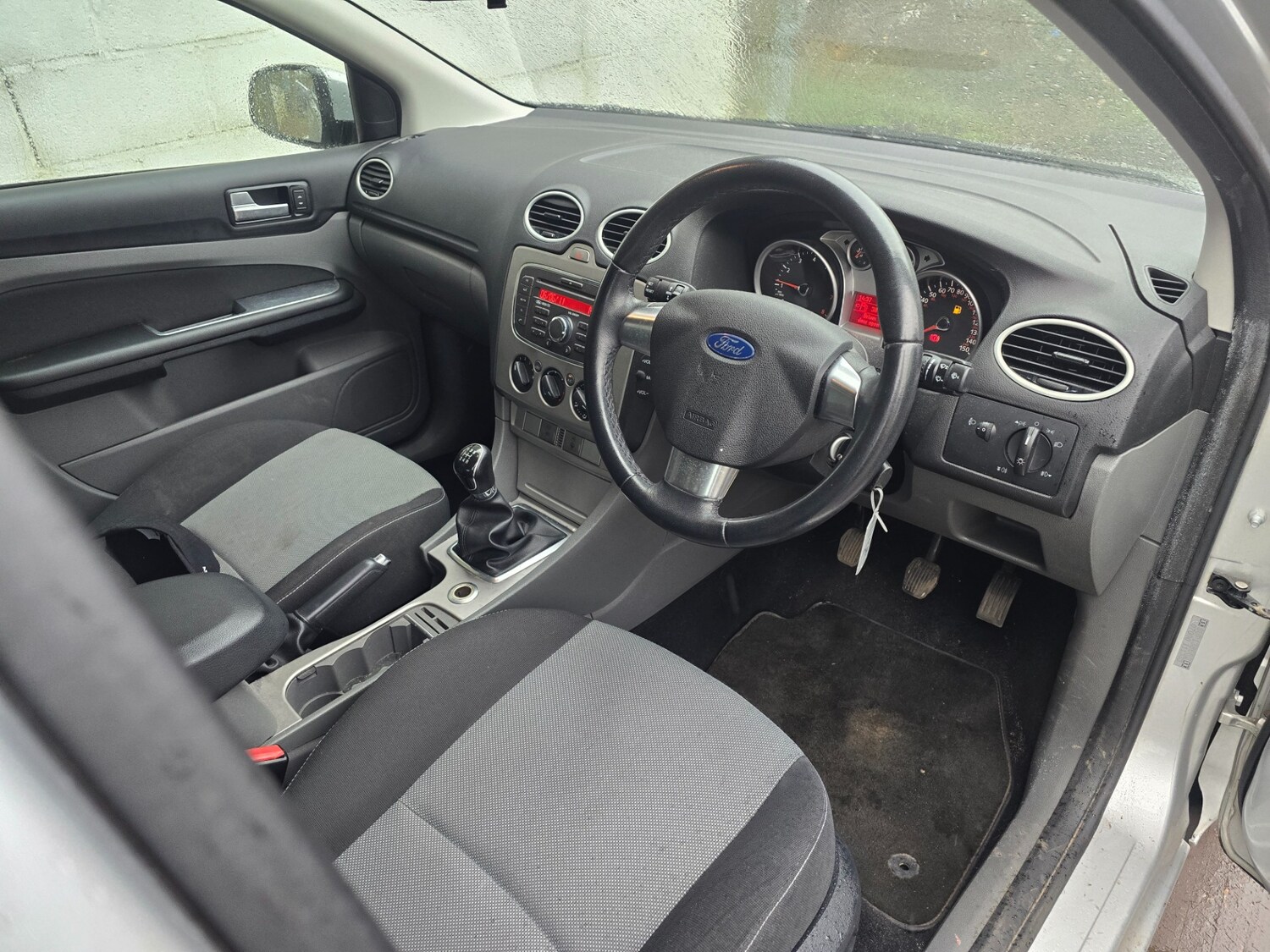 Used Ford Focus 2010 for sale - 77781829: Photo 7