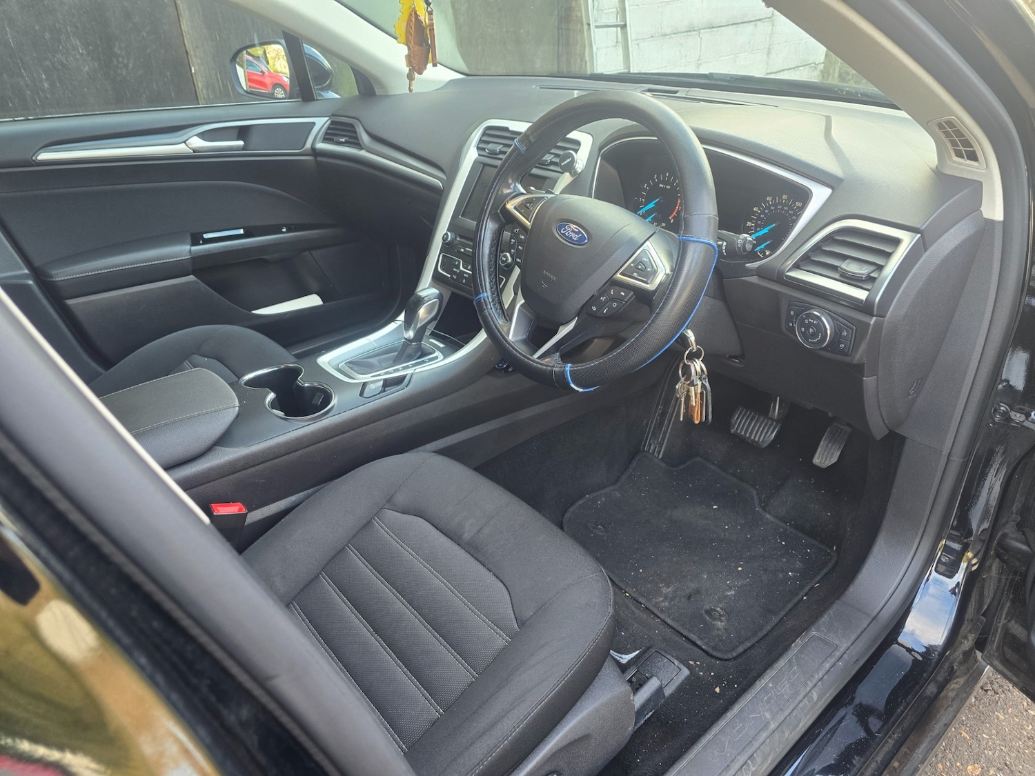 Used Ford Mondeo 2017 for sale - 76707478: Photo 7