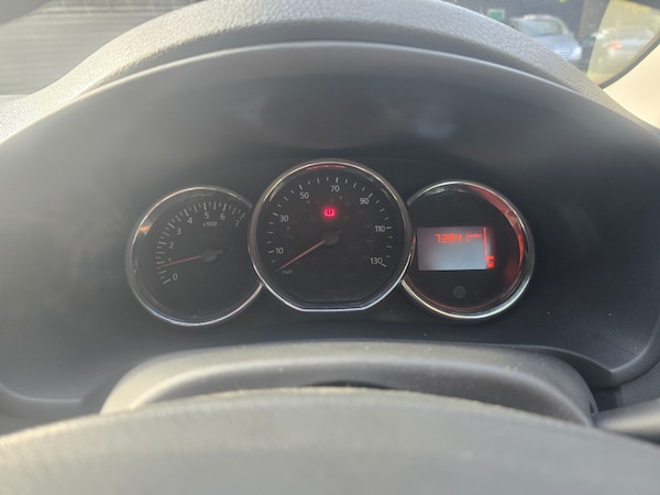 Used Dacia Sandero Stepway 2013 for sale - 76273248: Photo 8