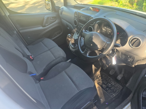 Used Peugeot Partner 2018 for sale - 76182408: Photo 7