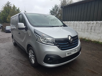 Renault Trafic feature image