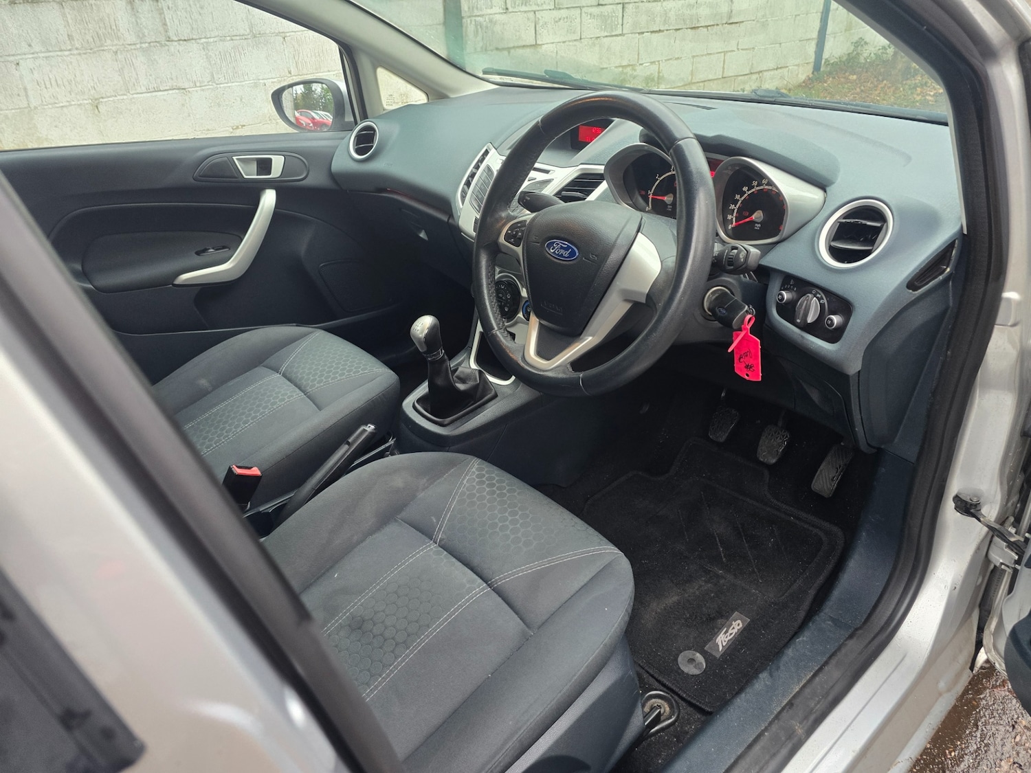 Used Ford Fiesta 2011 for sale - 76767409: Photo 7