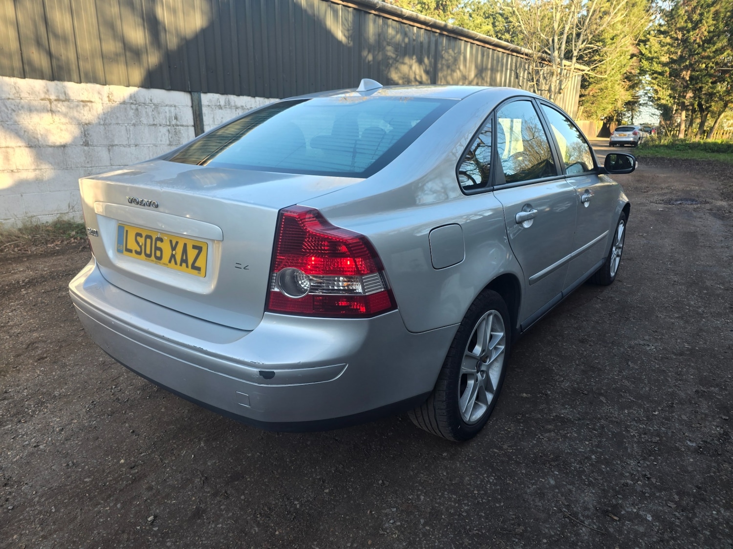 Used Volvo S40 2006 for sale - 77089611: Photo 2