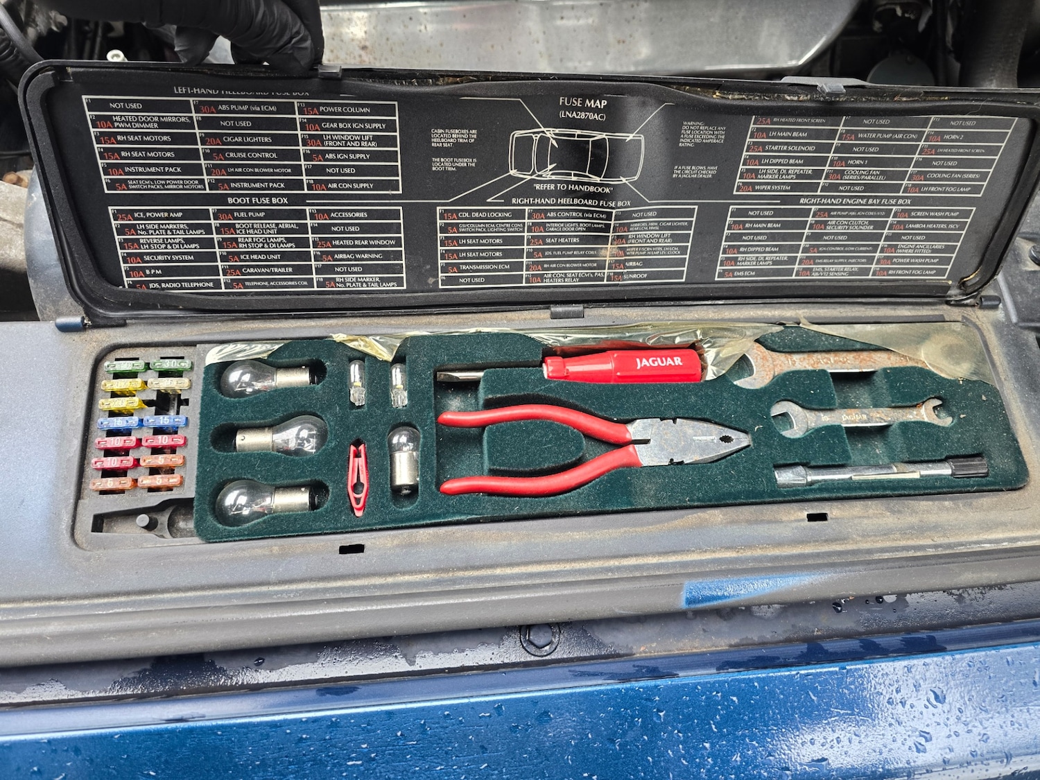 Used Jaguar XJ 1995 for sale - 77553256: Photo 13