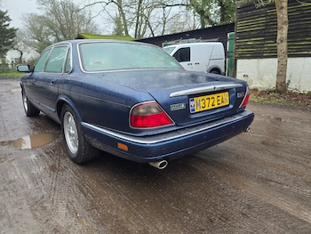 Used Jaguar XJ 1995 for sale - 77553256: Photo