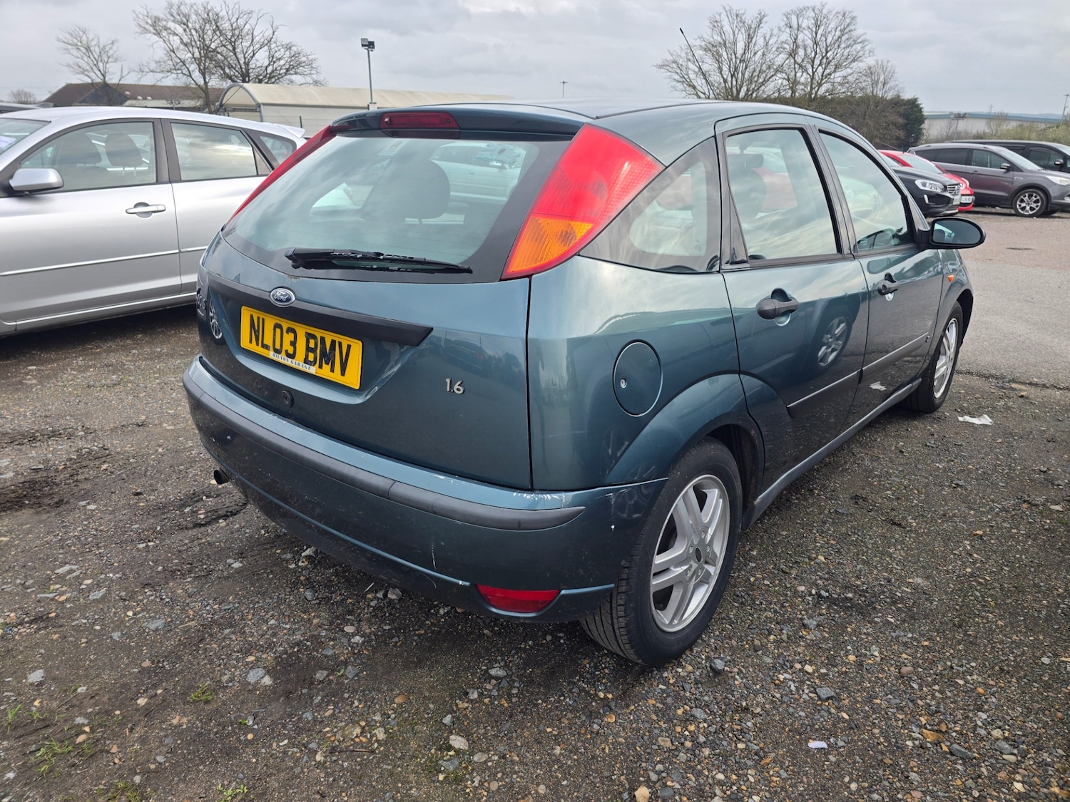 Used Ford Focus 2003 for sale - 77818127: Photo 2