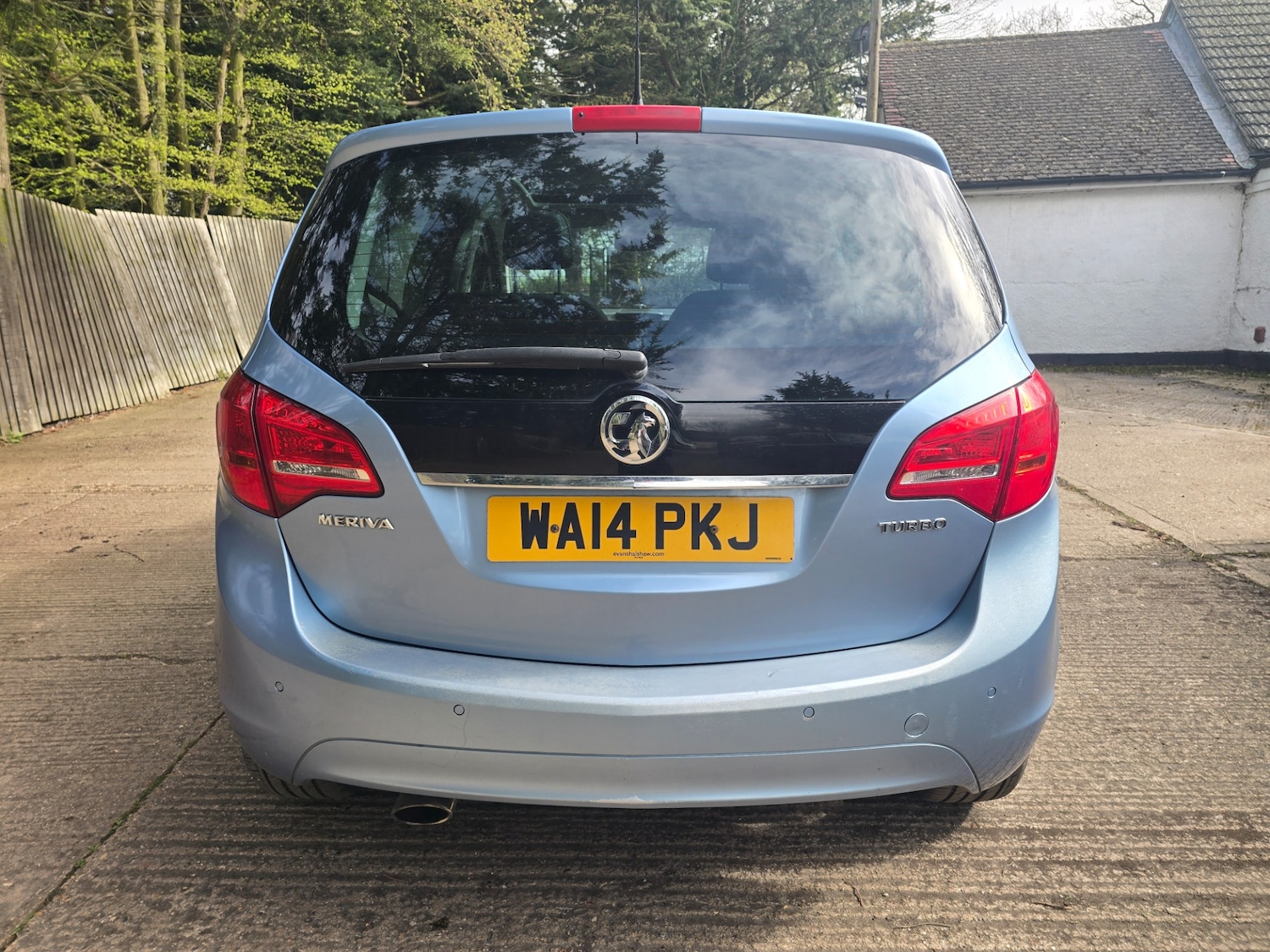 Used Vauxhall Meriva 2014 for sale - 77917339: Photo 3