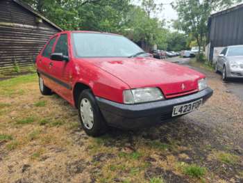 1993 (L) - 1.9 D Avantage 5dr zx