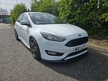 Used Ford Focus 2017 for sale - 78242234: Photo